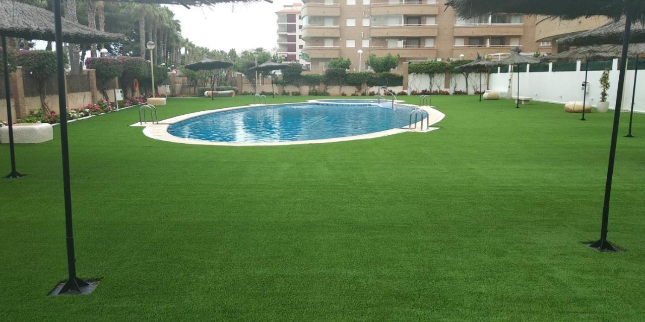 Apartamento 1ª línea de playa Oropesa del Mar Exterior foto