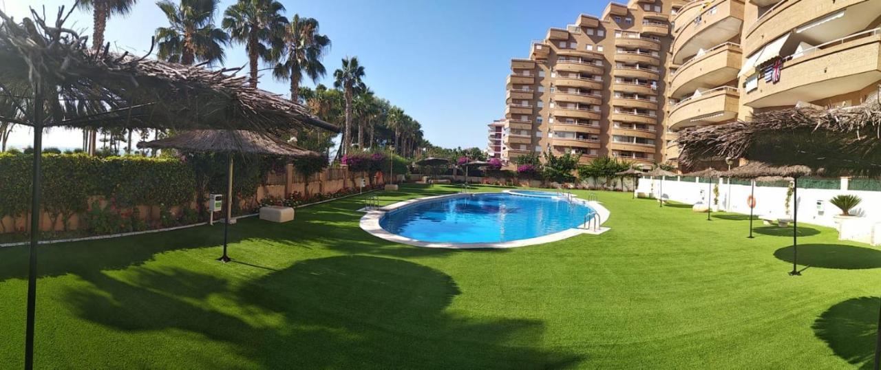 Apartamento 1ª línea de playa Oropesa del Mar Exterior foto