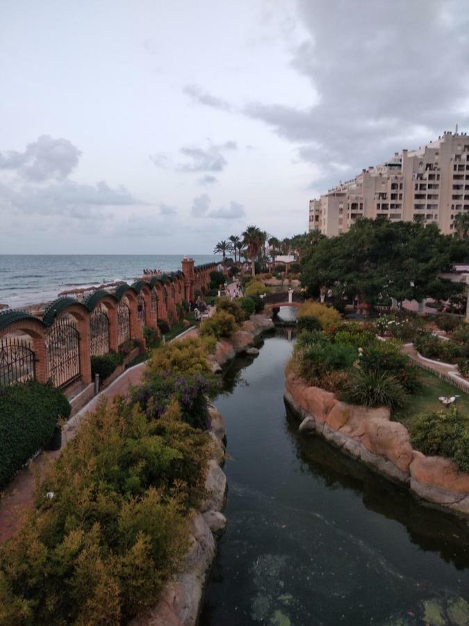 Apartamento 1ª línea de playa Oropesa del Mar Exterior foto