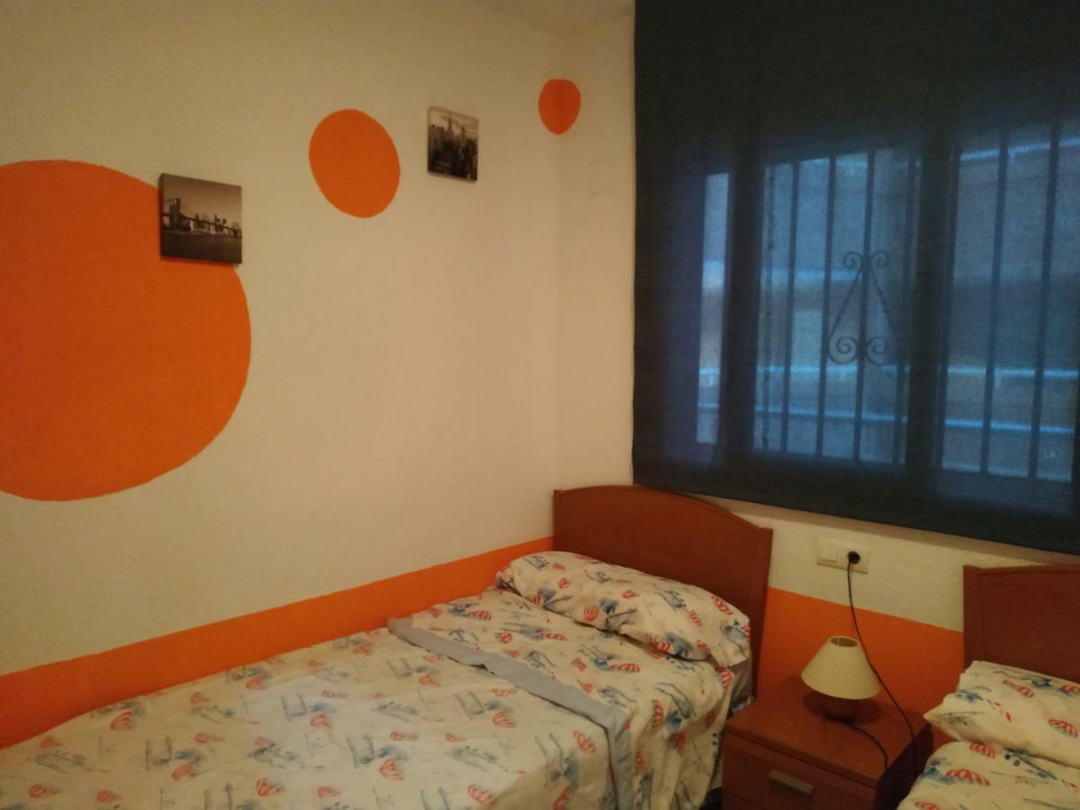 Apartamento 1ª línea de playa Oropesa del Mar Exterior foto