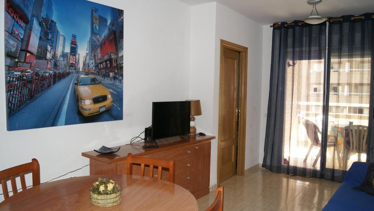 Apartamento 1ª línea de playa Oropesa del Mar Exterior foto